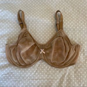 Chantelle Lace Bra with Underwire 34DDDD